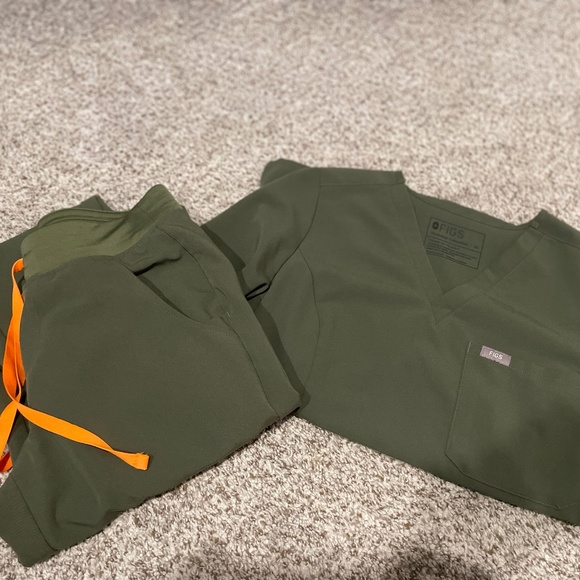 Figs scrub set - Picture 1 of 1